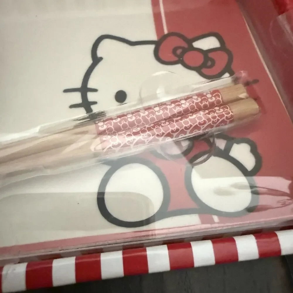 Hello Kitty hello kitty